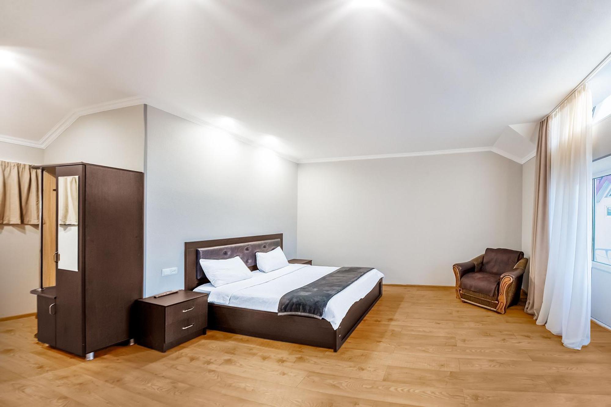 Apart Hotel Georgia Gold Тбилиси Екстериор снимка