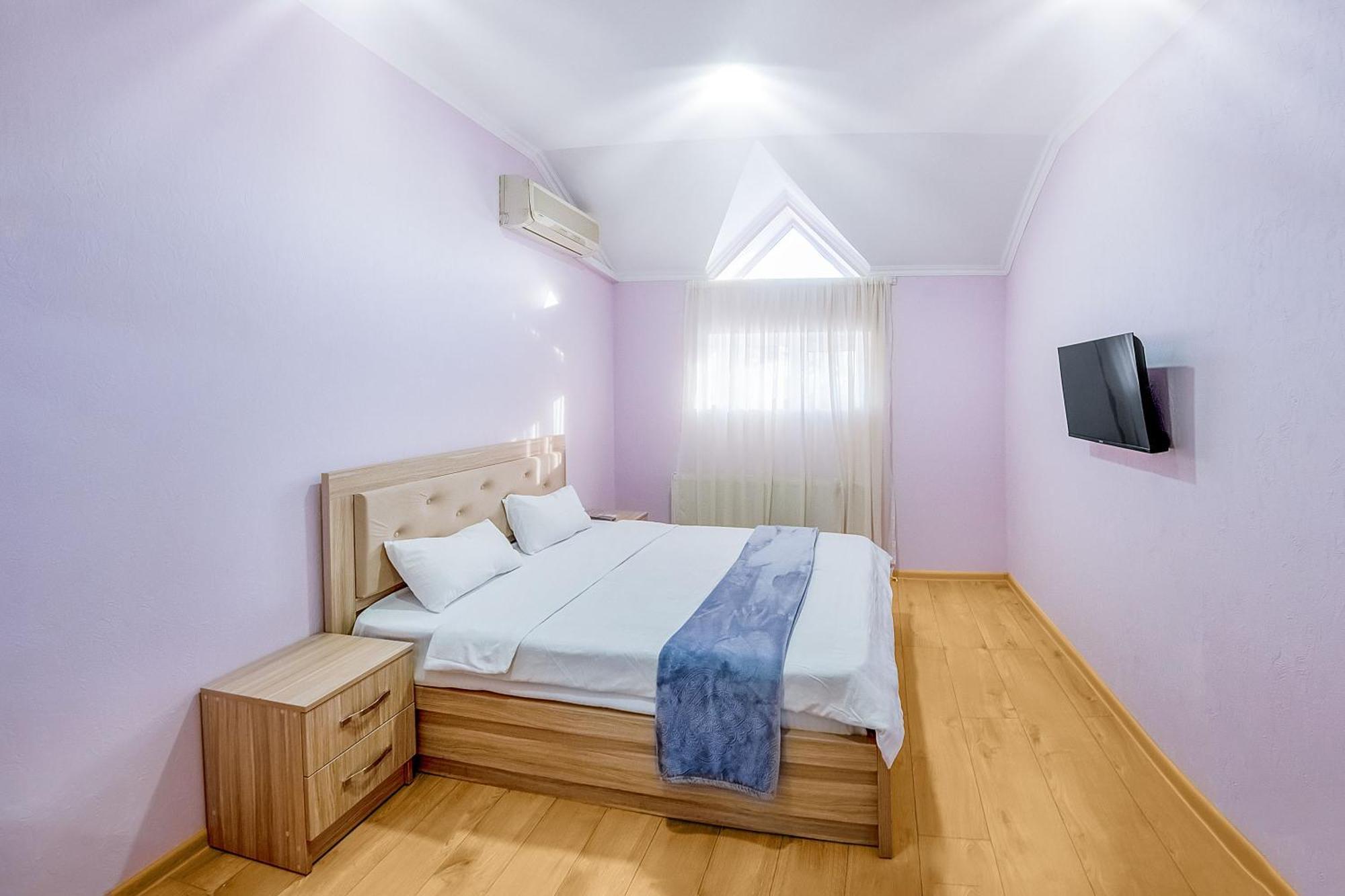Apart Hotel Georgia Gold Тбилиси Екстериор снимка