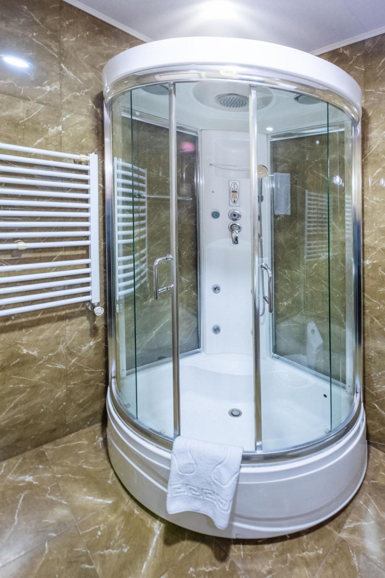 Apart Hotel Georgia Gold Тбилиси Екстериор снимка