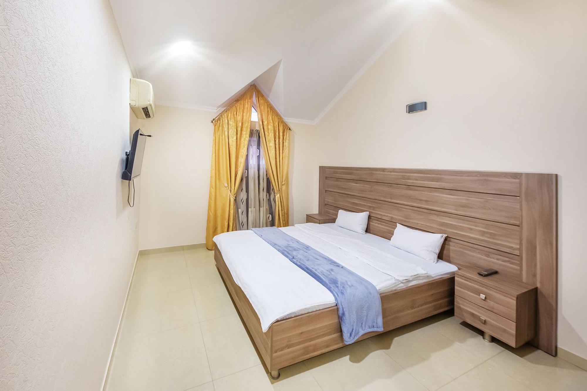 Apart Hotel Georgia Gold Тбилиси Екстериор снимка